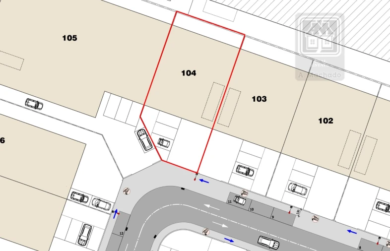 Terreno Comércio / Armazém para Venda em Cabouco