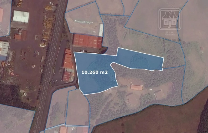 Terreno para Venda em Pico da Pedra Foto 5