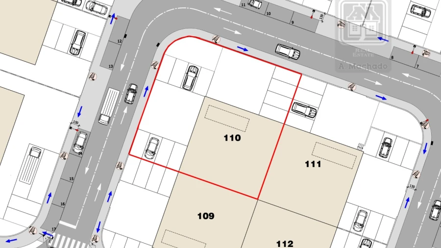 Terreno Comércio / Armazém para Venda em Cabouco