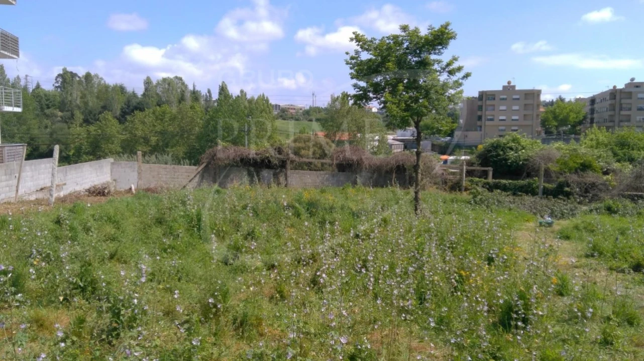 Terreno para Venda em Custóias, Leça do Balio e Guifões Foto 3