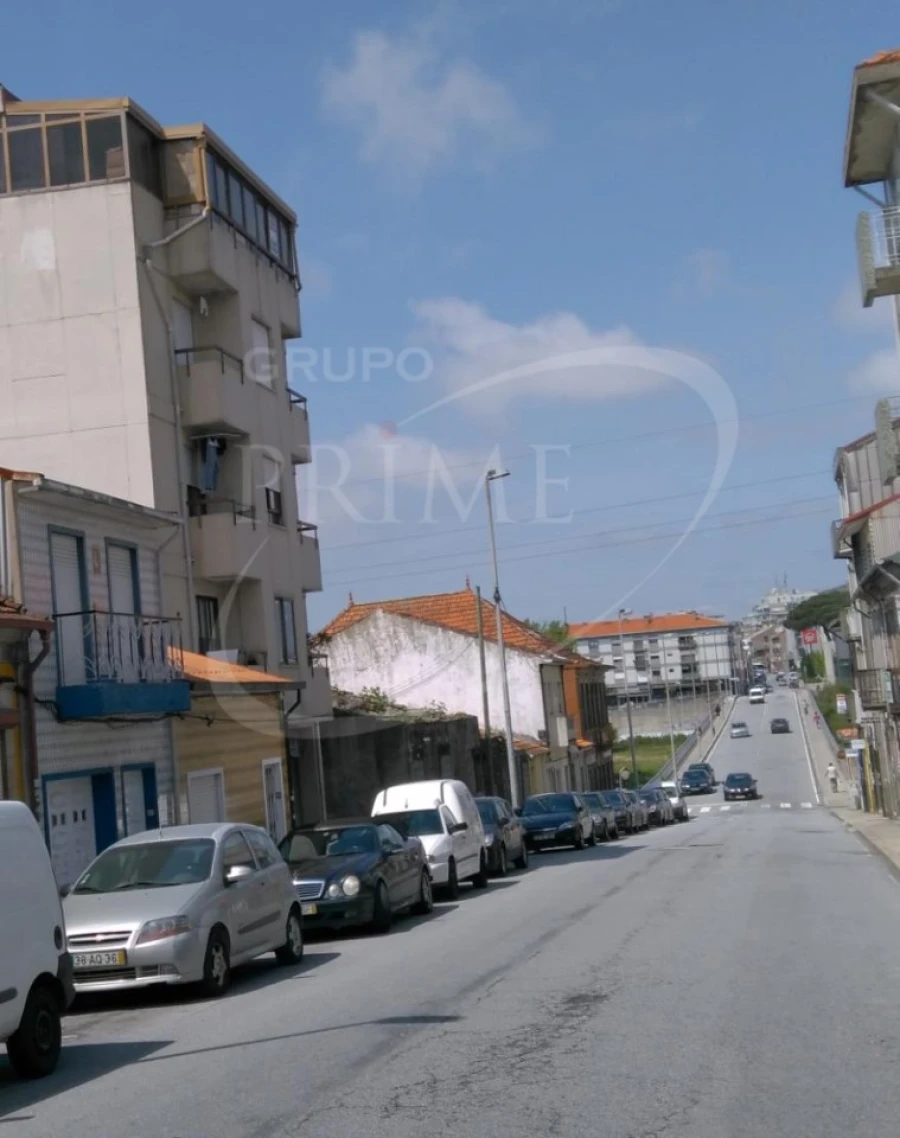 Terreno para Venda em São Mamede de Infesta e Senhora da Hora Foto 3