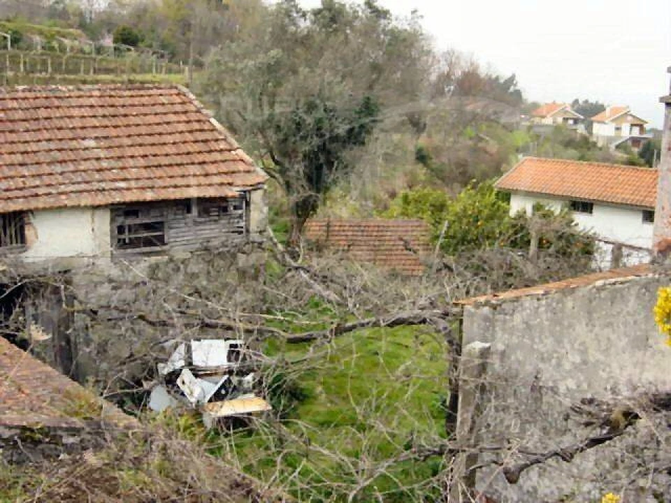 Terreno para Venda em Candemil e Gondar Foto 4