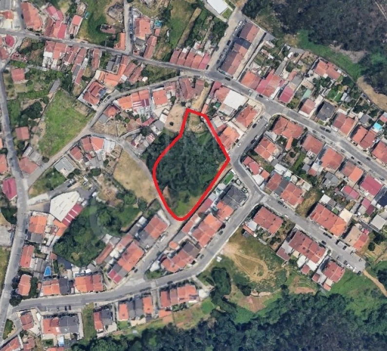 Terreno para Venda em Fânzeres e São Pedro da Cova Foto 5