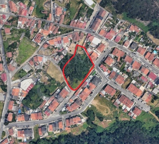 Terreno para Venda em Fânzeres e São Pedro da Cova Foto 5