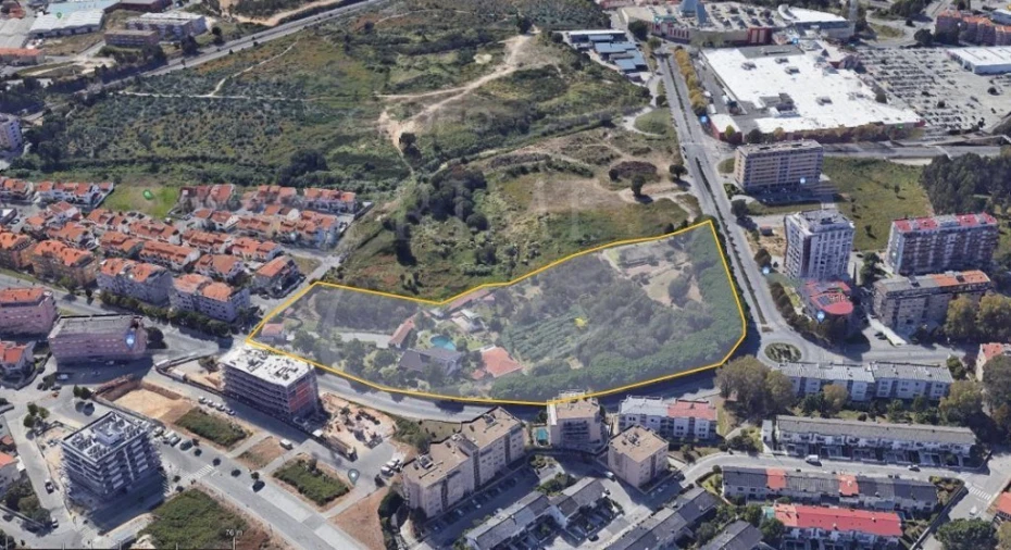 Terreno para Venda em Santa Marinha e São Pedro da Afurada Foto 1