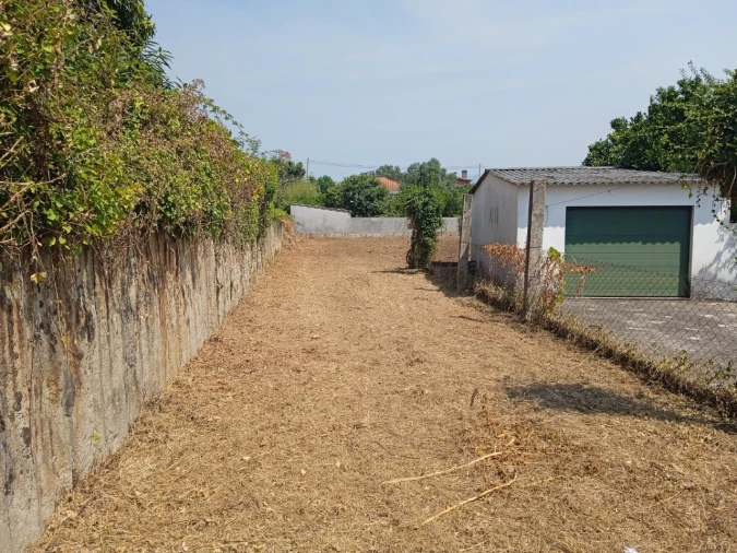 Terreno para Venda em Campos e Vila Meã Foto 3