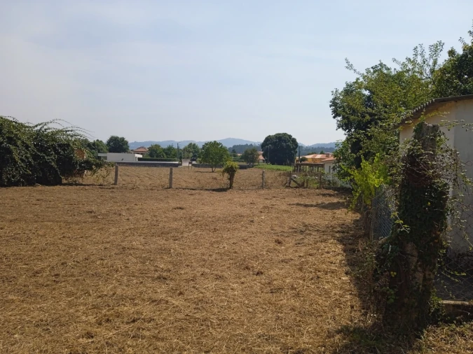 Terreno para Venda em Campos e Vila Meã Foto 4