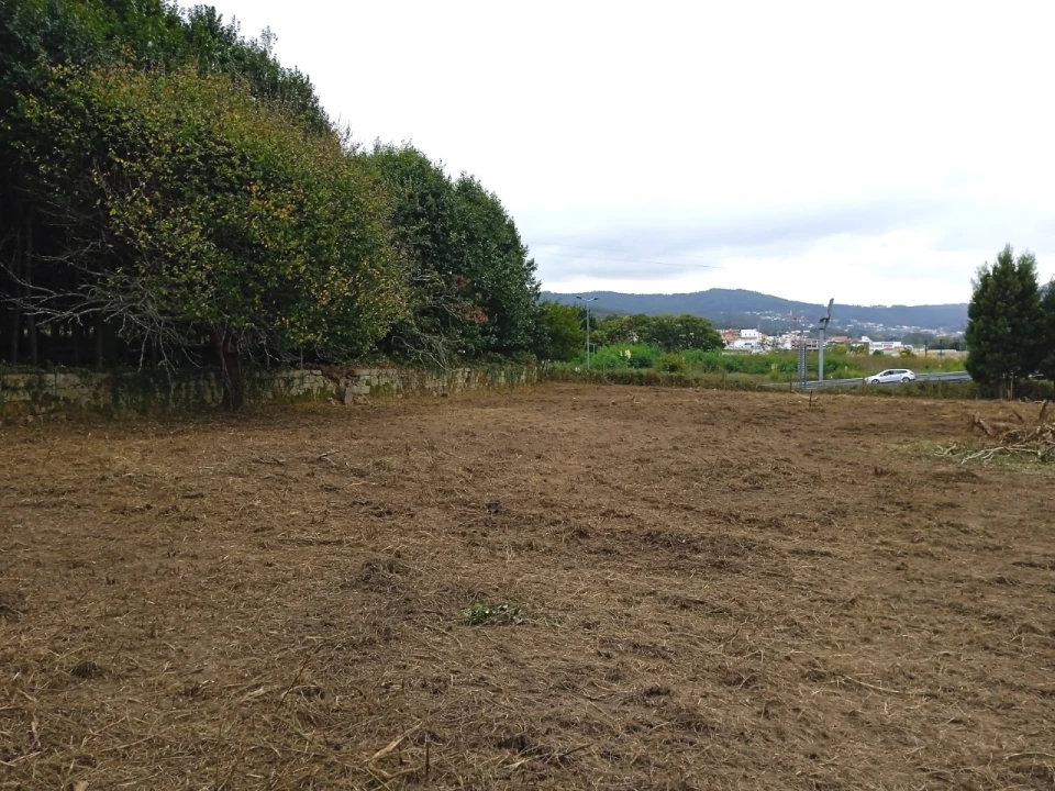 Terreno para Venda em Vila Nova de Cerveira e Lovelhe Foto 7