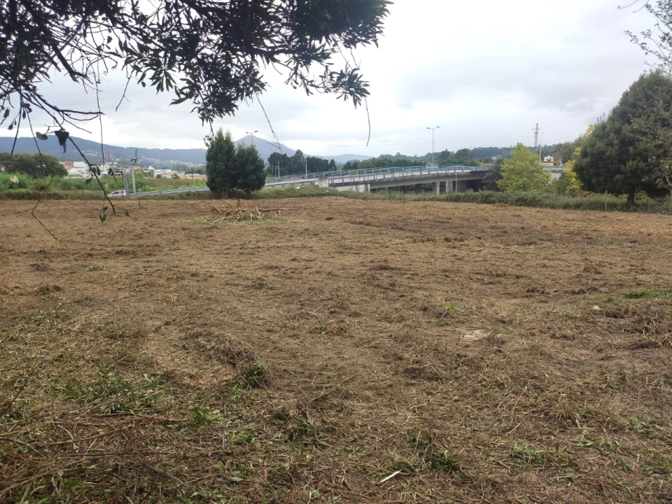 Terreno para Venda em Vila Nova de Cerveira e Lovelhe Foto 2