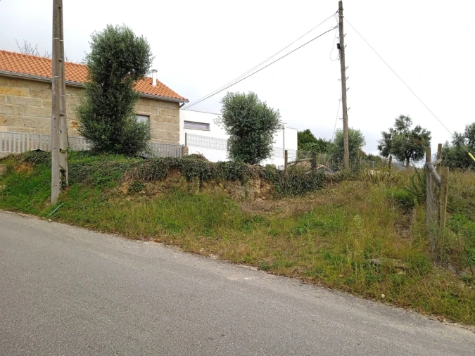 Terreno para Venda em Vila Nova de Cerveira e Lovelhe Foto 12