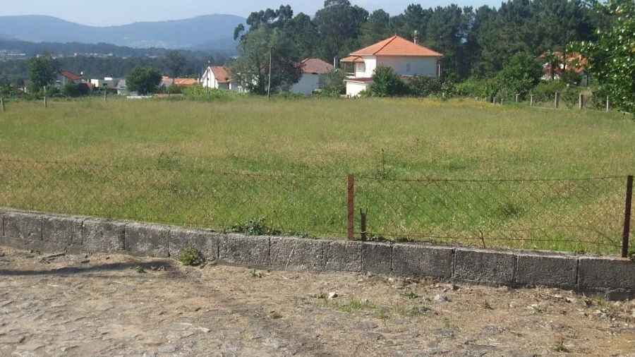 Terreno para Venda em Reboreda e Nogueira