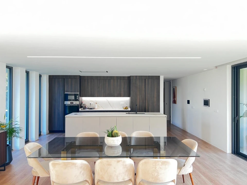 Moradia T4 para Venda em Reboreda e Nogueira Foto 3