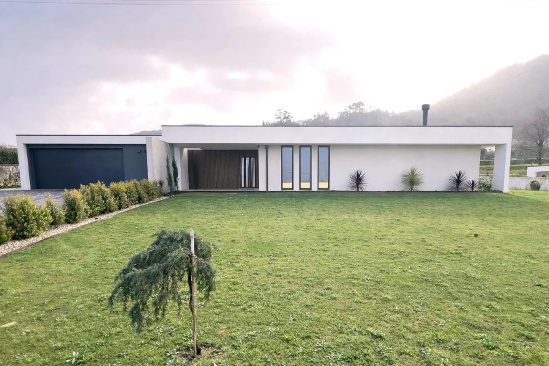 Moradia T4 para Venda em Reboreda e Nogueira Foto 27