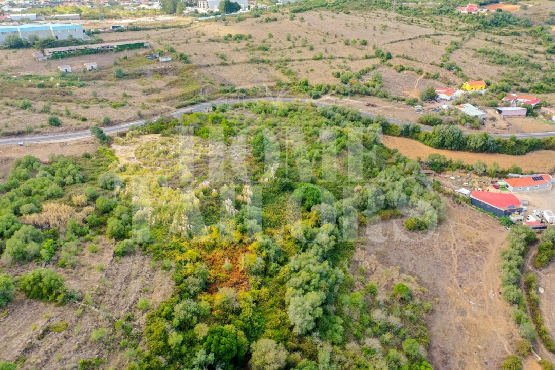 Terreno para Venda em Venda do Pinheiro e Santo Estêvão das Galés Foto 5
