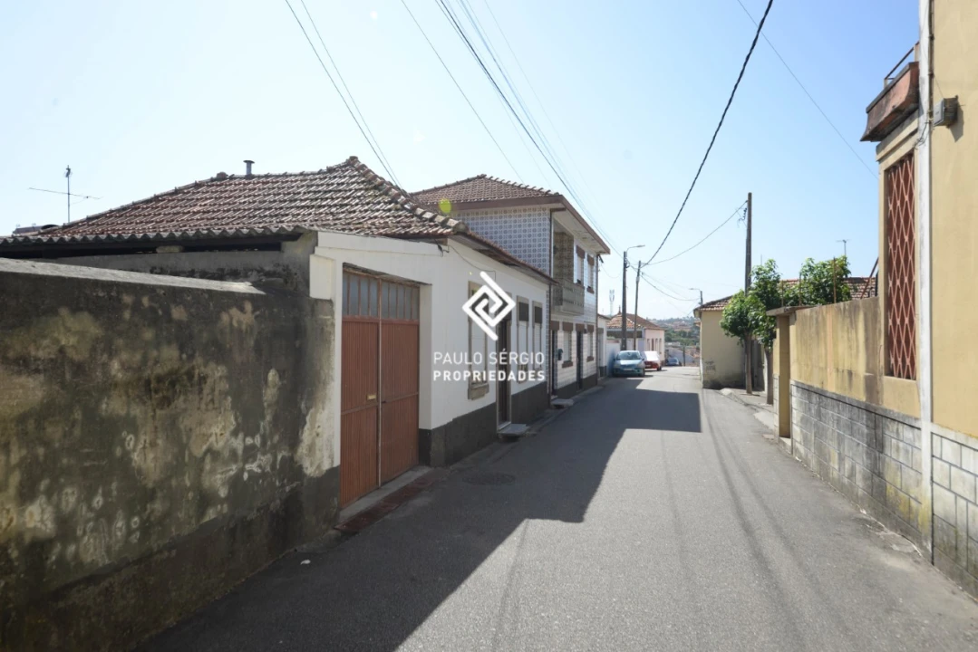 Terreno para Venda em Paramos Foto 3