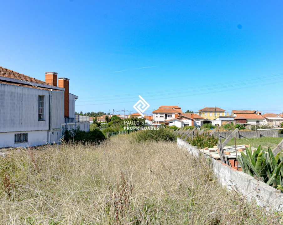 Terreno para Venda em Paramos Foto 19