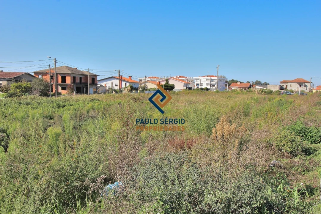 Terreno para Venda em Esmoriz Foto 2