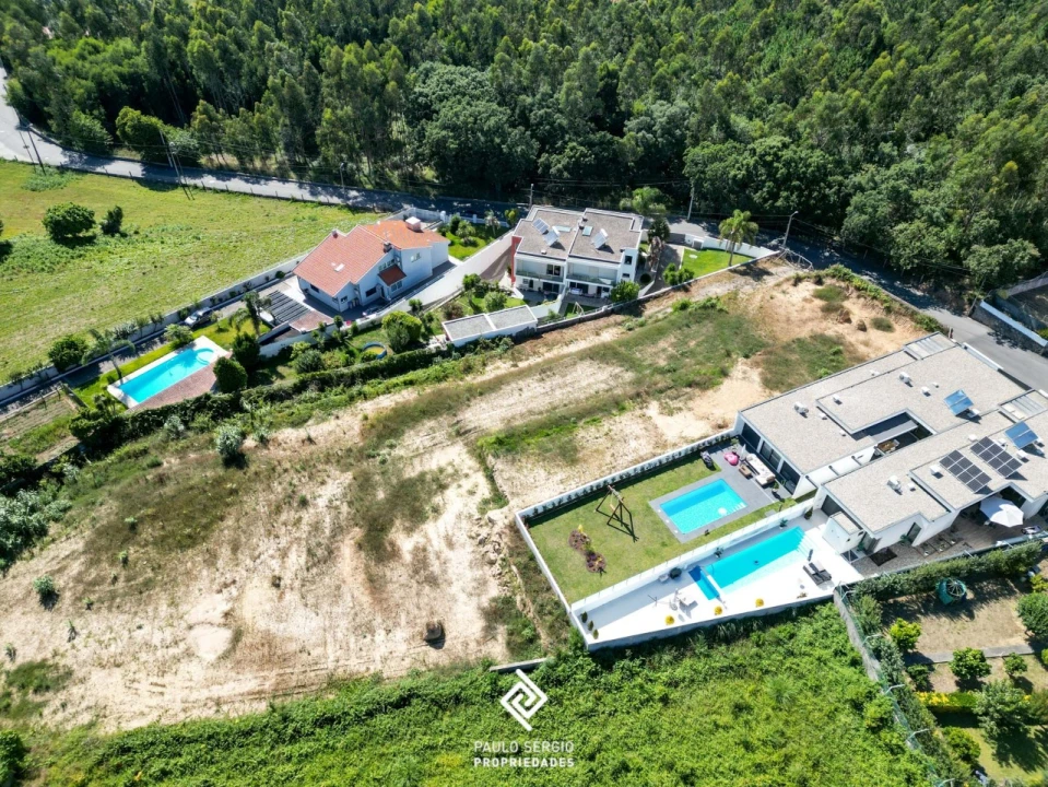 Terreno para Venda em Grijó e Sermonde Foto 6