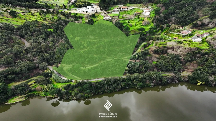 Terreno para Venda em Penhalonga e Paços de Gaiolo Foto 7