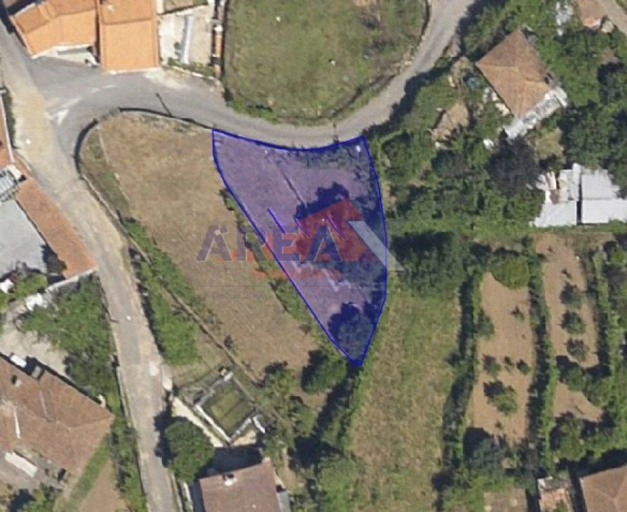Terreno para Venda em O. Azeméis, Riba-Ul, Ul, Macinhata Seixa, Madail Foto 3