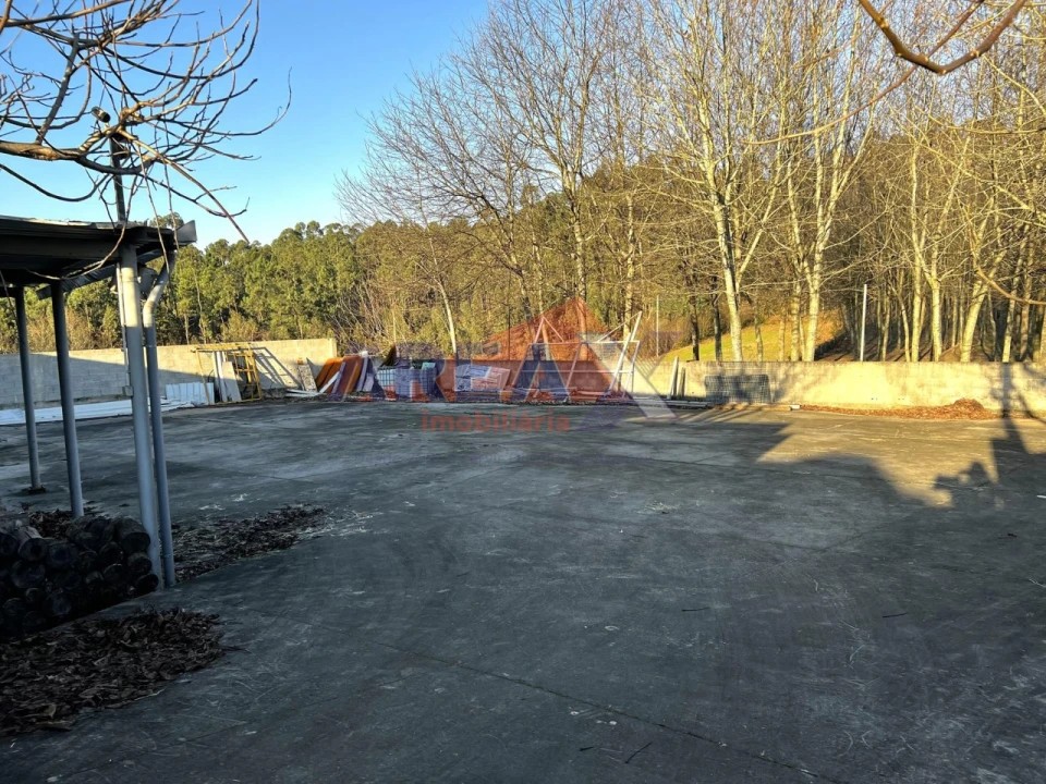 Terreno para Venda em O. Azeméis, Riba-Ul, Ul, Macinhata Seixa, Madail Foto 2