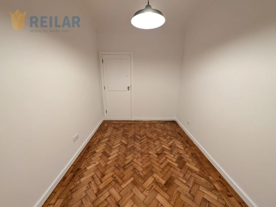 Apartamento T1 para Arrendamento em Moscavide e Portela Foto 8