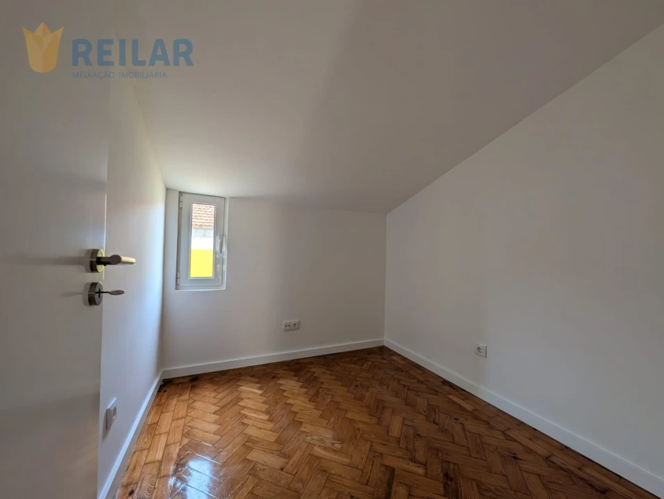 Apartamento T1 para Arrendamento em Moscavide e Portela Foto 10