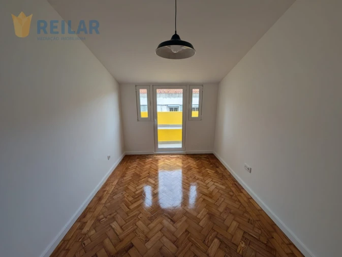 Apartamento T1 para Arrendamento em Moscavide e Portela Foto 6