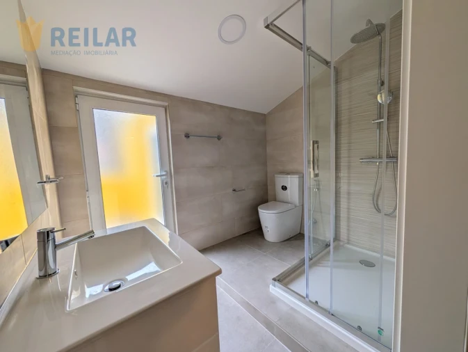 Apartamento T1 para Arrendamento em Moscavide e Portela Foto 14