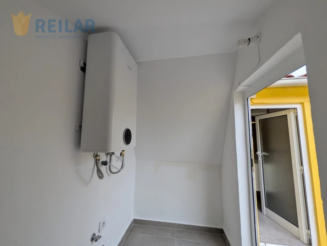 Apartamento T1 para Arrendamento em Moscavide e Portela Foto 17