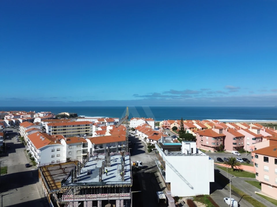 Apartamento T3 para Venda em Atouguia da Baleia Foto 2