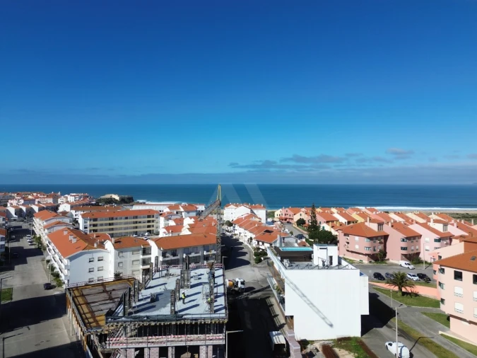 Apartamento T3 para Venda em Atouguia da Baleia Foto 2