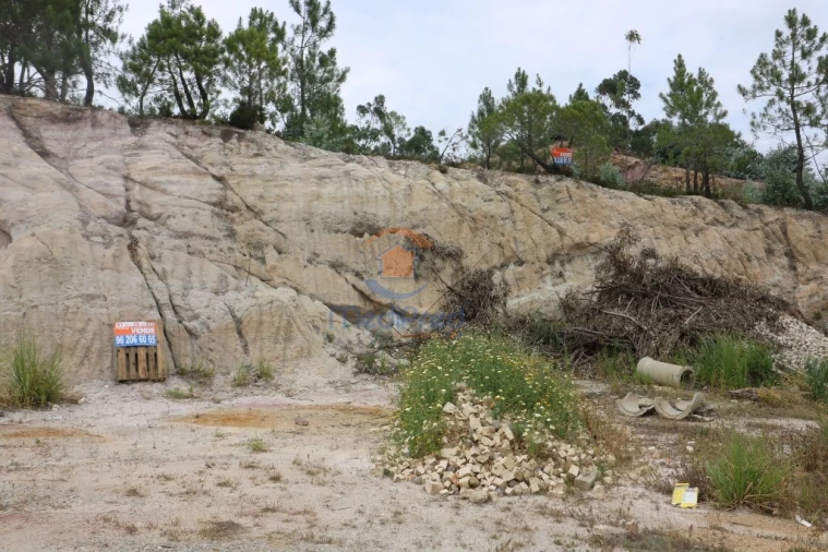 Terreno para Venda em Santa Maria, São Pedro e Matacães