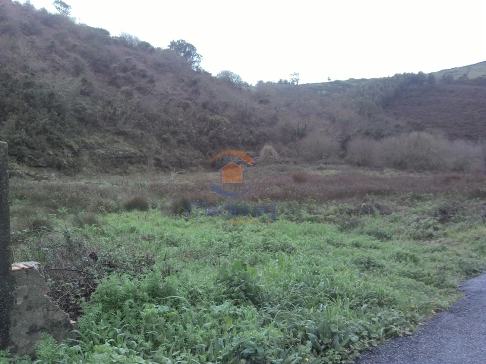 Terreno para Venda em Malveira e São Miguel de Alcainça Foto 1