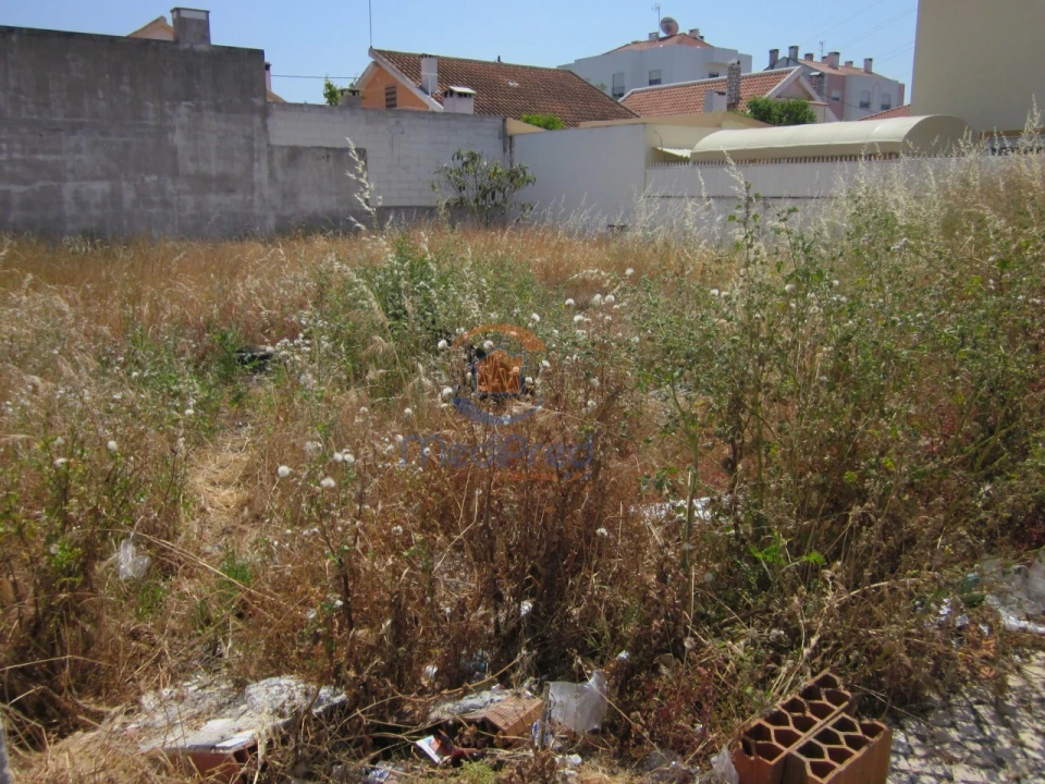 Terreno para Venda em Quinta do Conde Foto 3