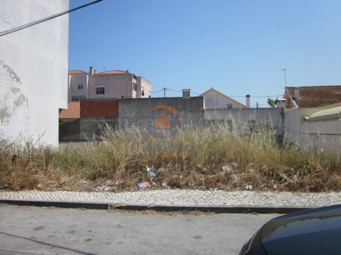 Terreno para Venda em Quinta do Conde