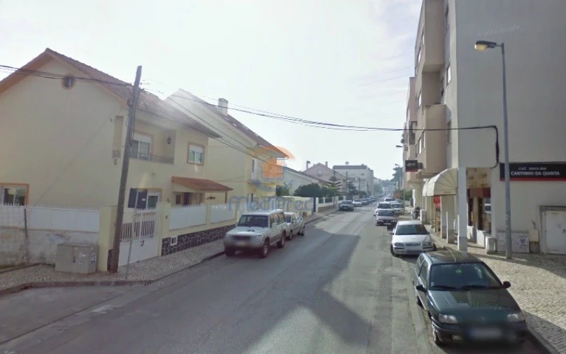 Terreno para Venda em Quinta do Conde Foto 4