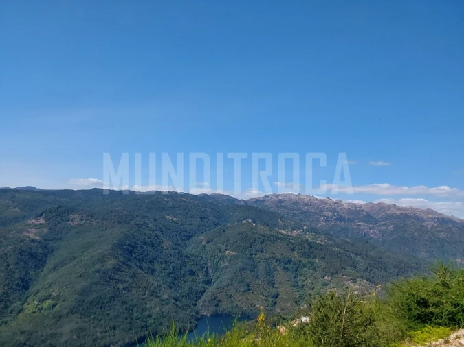 Terreno para Venda em Louredo Foto 4