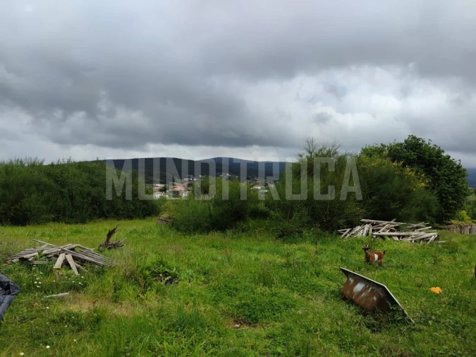 Terreno para Venda em Fragoso Foto 4