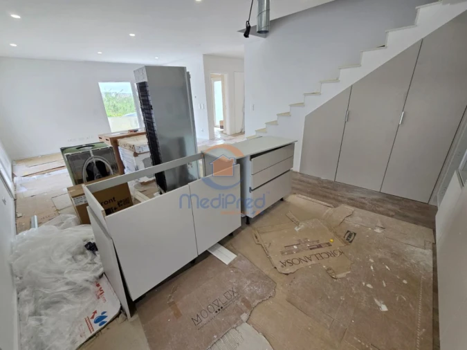 Moradia T4 para Venda em Pontinha e Famões Foto 9