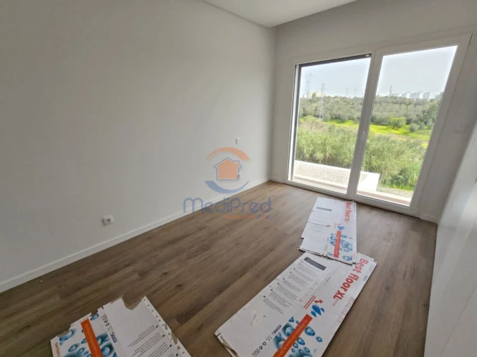 Moradia T4 para Venda em Pontinha e Famões Foto 28