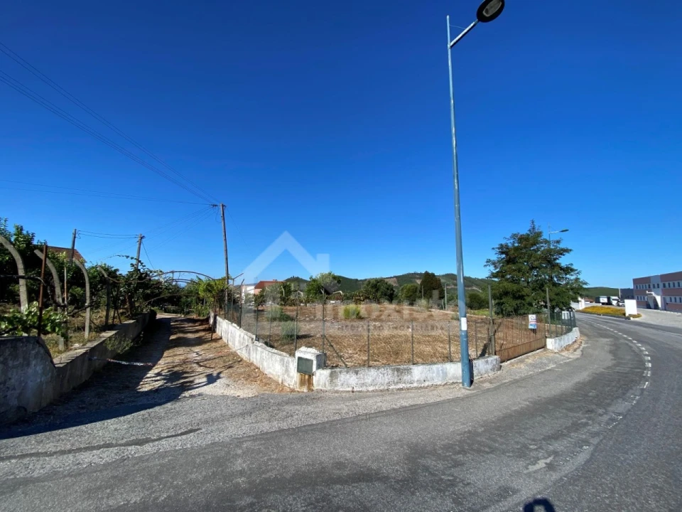 Terreno para Arrendamento em Figueiró dos Vinhos e Bairradas Foto 2