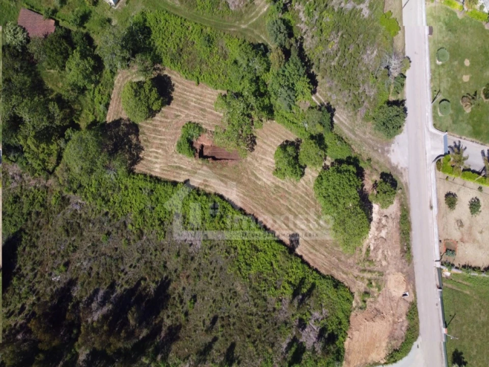 Terreno para Venda em Figueiró dos Vinhos e Bairradas Foto 3