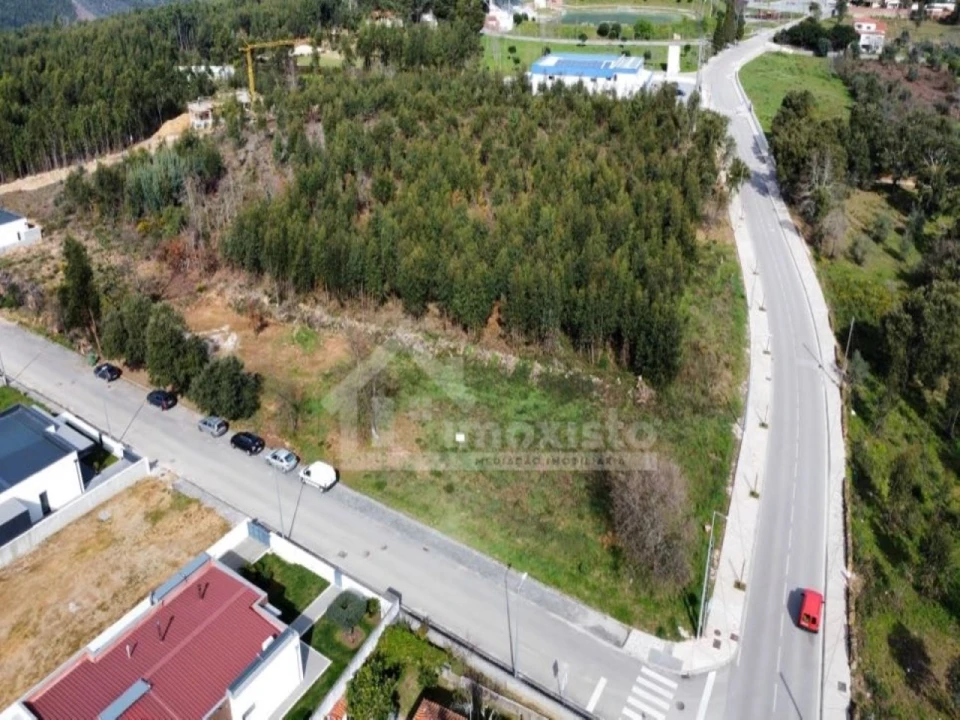 Terreno para Venda em Figueiró dos Vinhos e Bairradas Foto 2