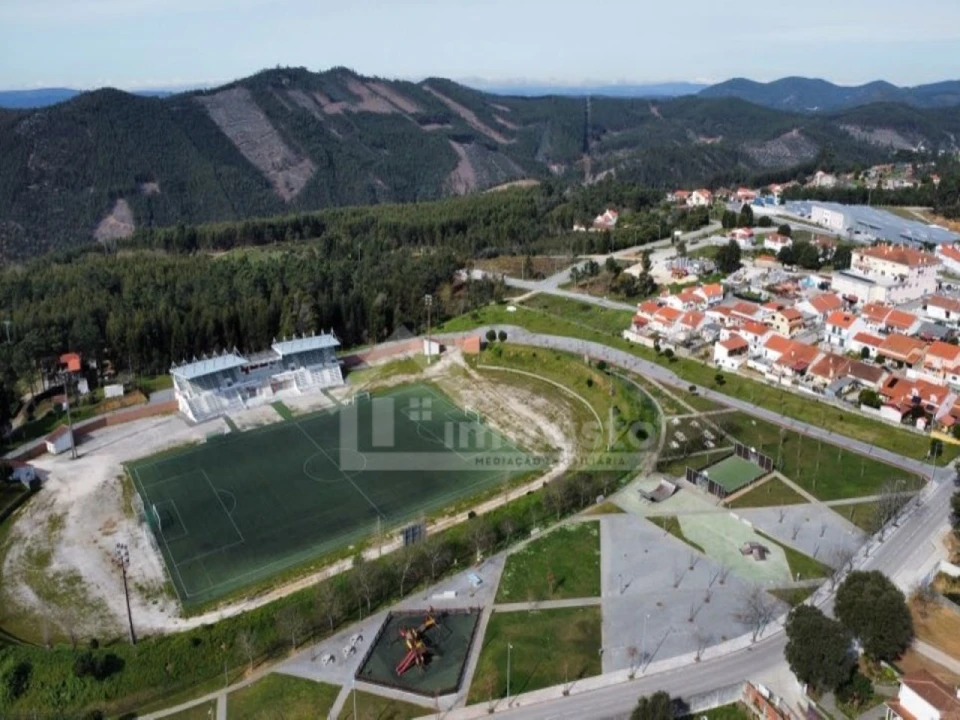 Terreno para Venda em Figueiró dos Vinhos e Bairradas Foto 4