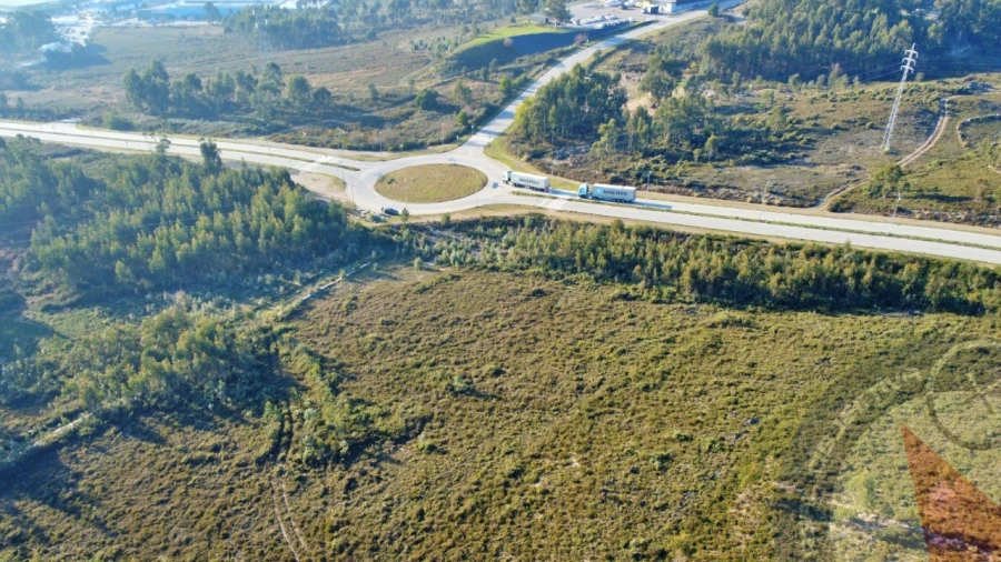 Terreno para Venda em Campo e Sobrado Foto 3