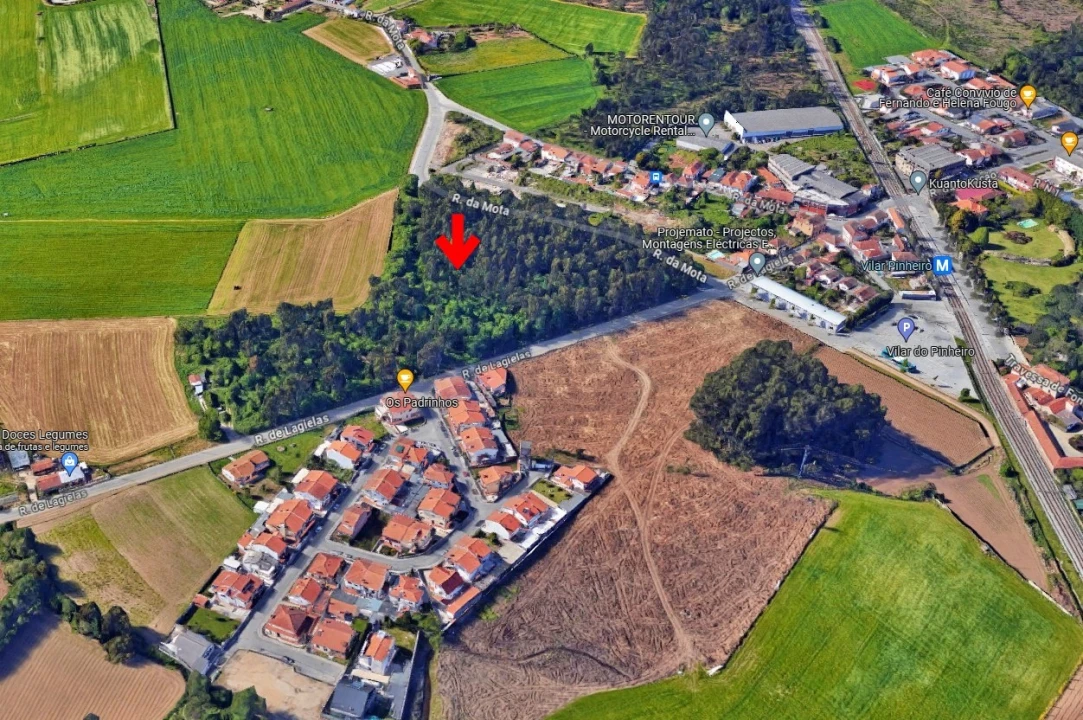 Terreno para Venda em Aveleda Foto 1