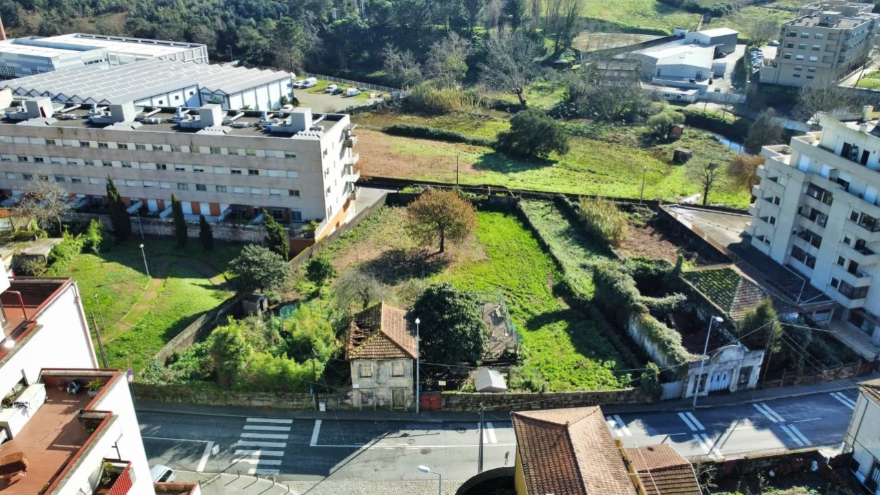 Terreno para Venda em Custóias, Leça do Balio e Guifões Foto 5