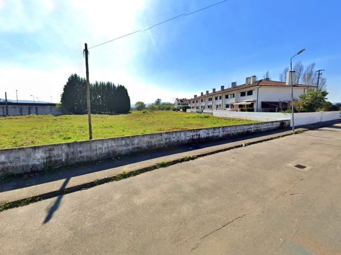 Terreno para Venda em Valença, Cristelo Covo e Arão Foto 3