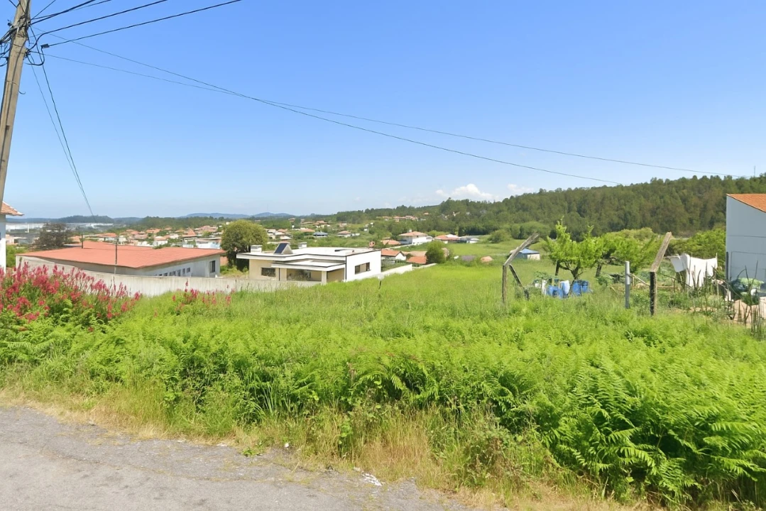 Terreno para Venda em Nogueira da Regedoura Foto 4